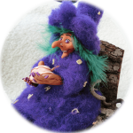 Suppen-Hexe Terrinchen mit lila Kleid